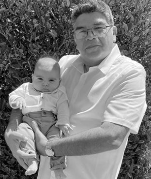 Headshot of Gus Quintana